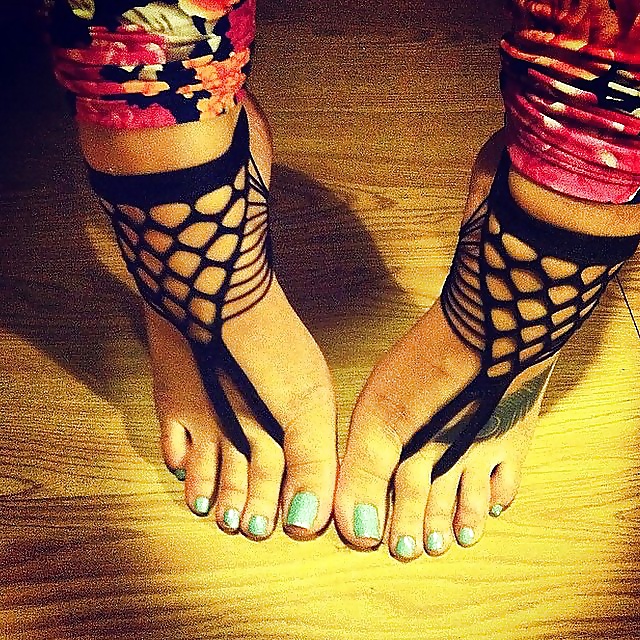 Yummy Fuß (slatka Stopala) #40083669