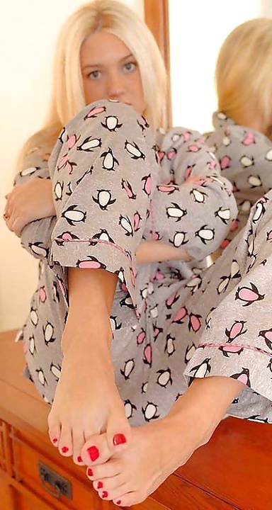 Yummy Fuß (slatka Stopala) #40083870