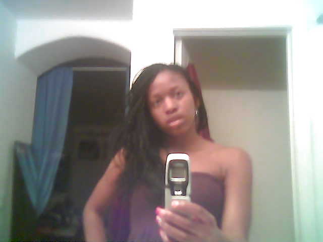 Selfshot 7 #37899284