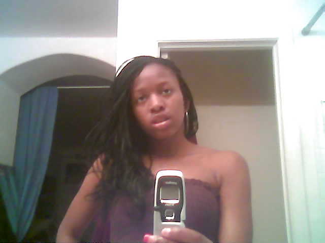 Selfshot 7 #37899292