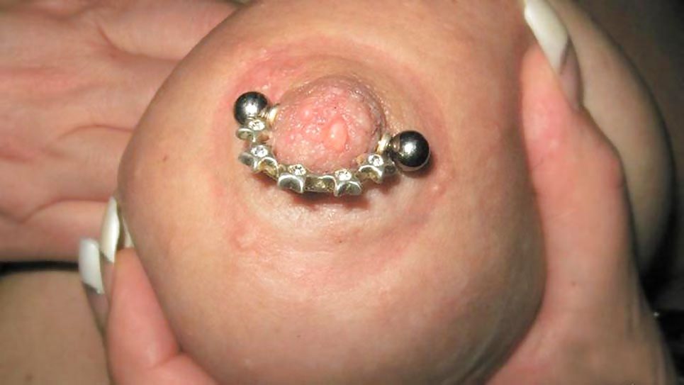Piercing nipple #25689004