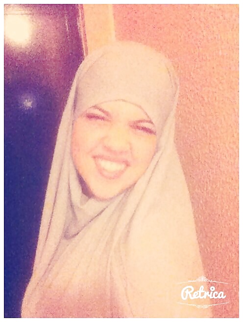 2 Beurette Landangriff Hijab #28681816