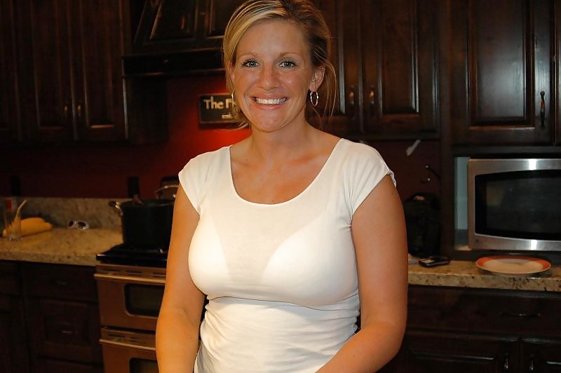 Busty American blonde MILF #33608634