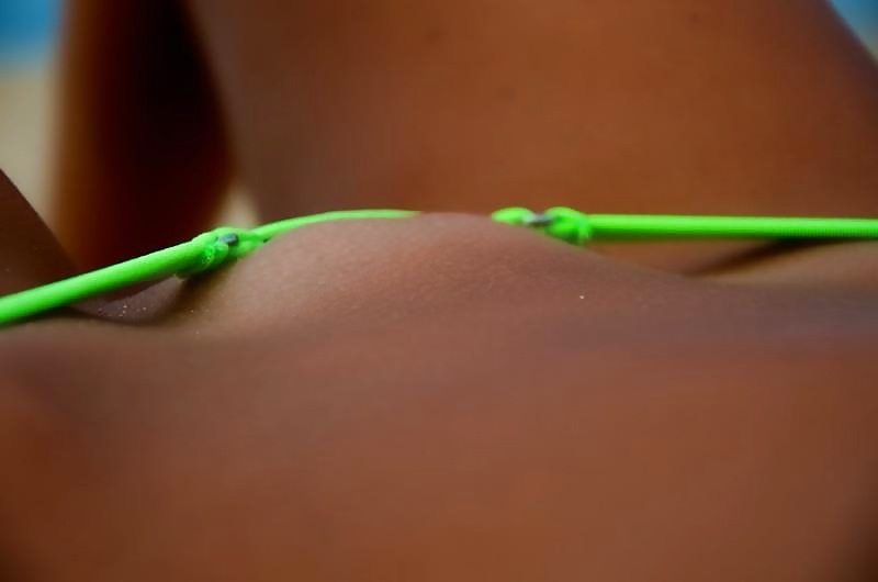 Puentes en bikini
 #26162100