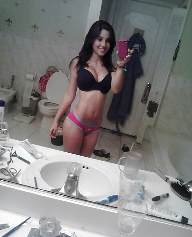 Angie varona
 #27024327