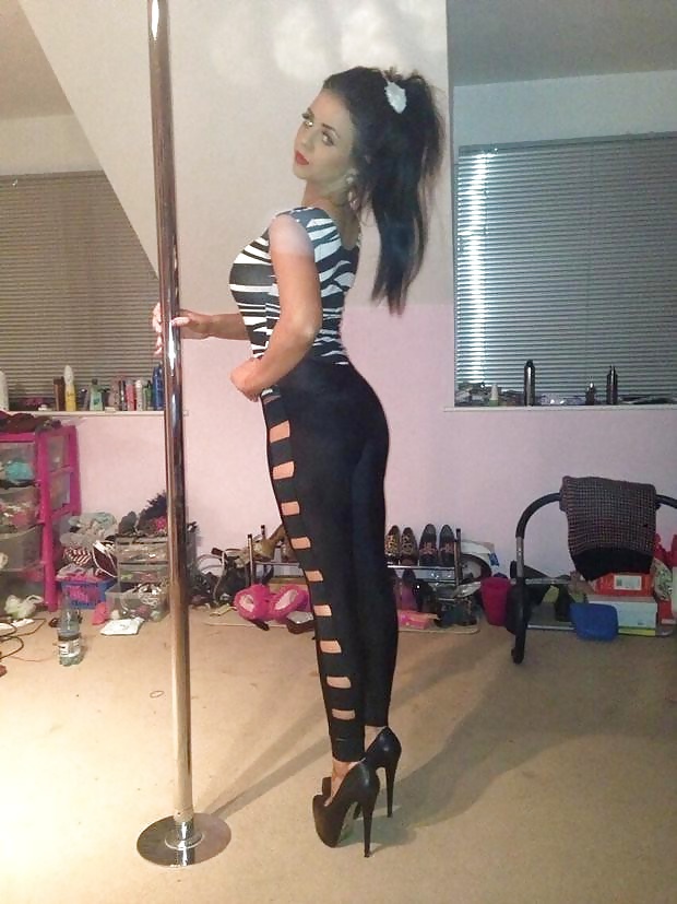 Gekleidete Jugendliche 4 #29332710