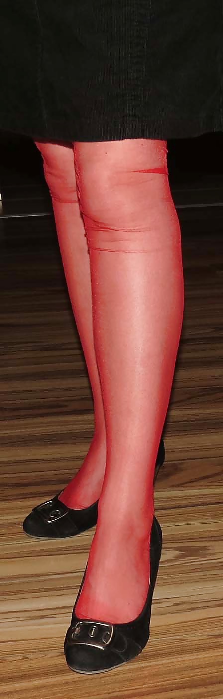 Rojo rht nylons and heels
 #26097508