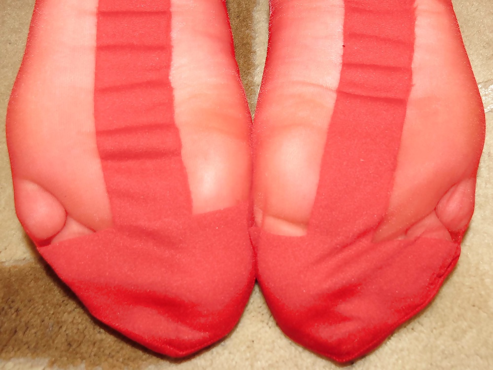 Rojo rht nylons and heels
 #26097932