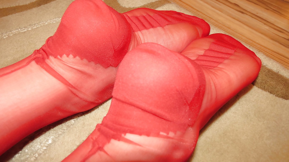 Rojo rht nylons and heels
 #26097946