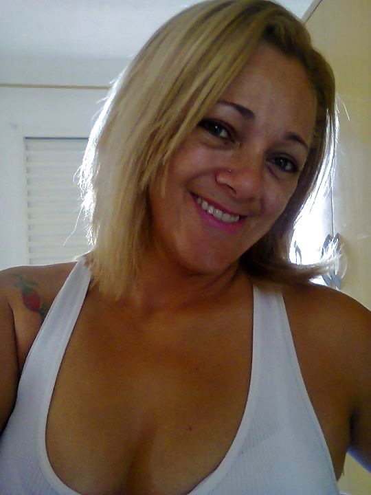 暴露された妻-アパレシーダ
 #37760798