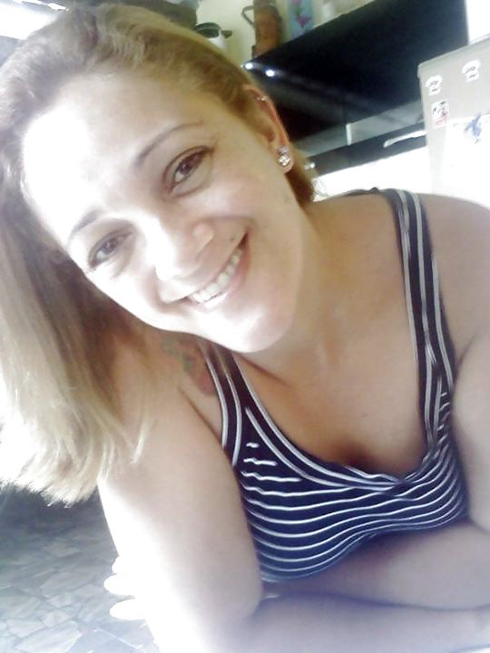 暴露された妻-アパレシーダ
 #37760818