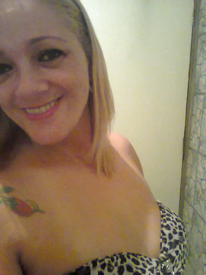 暴露された妻-アパレシーダ
 #37760822