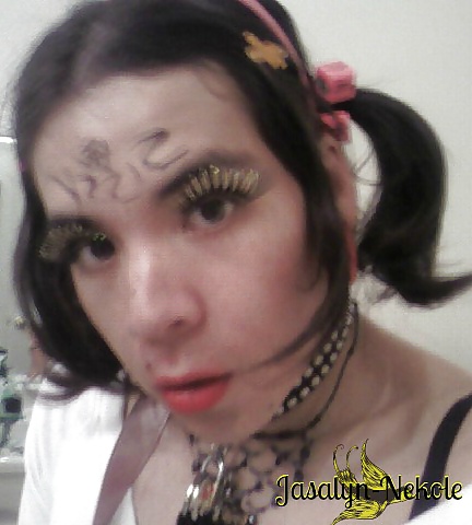 Algo más
 #27307192