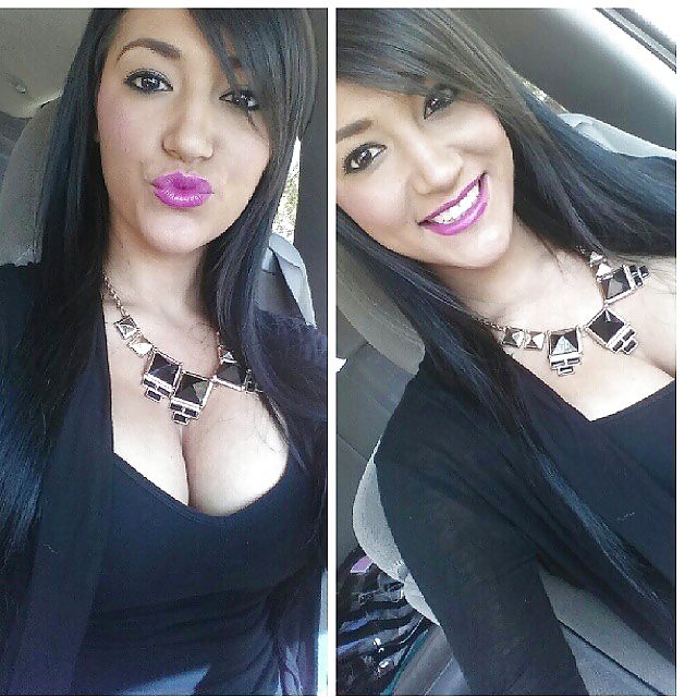 Fb selfies with cleavage #31202110