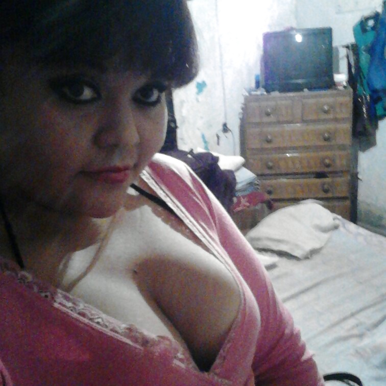 Fb selfies with cleavage #31202125