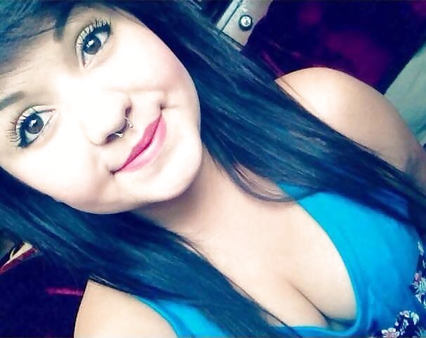 Fb selfies with cleavage #31202129