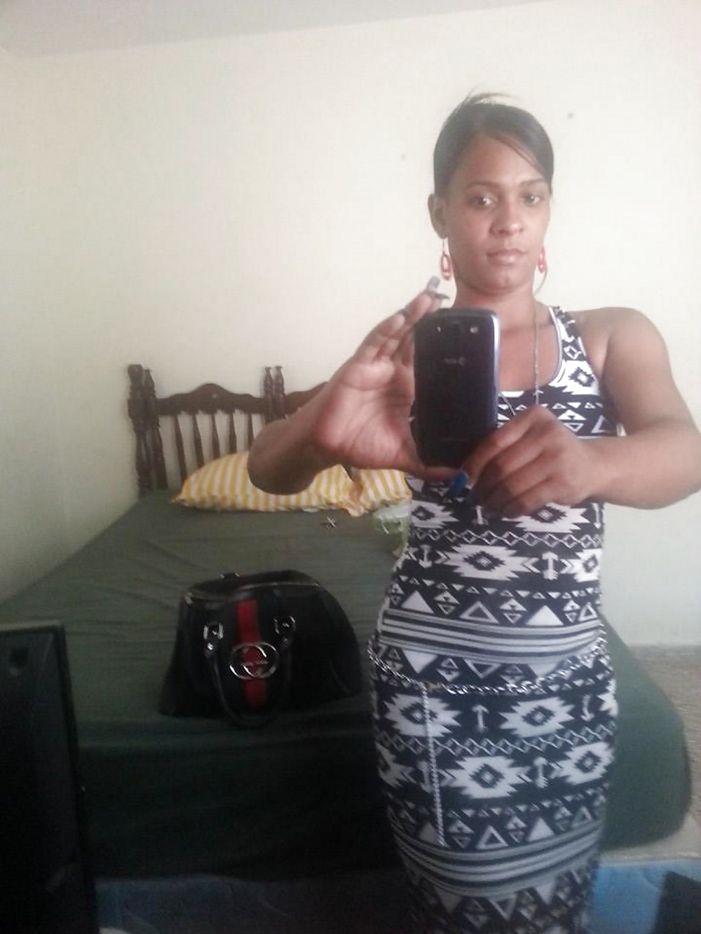 Una ragazza dominicana chiamata mildred n.
 #24552909