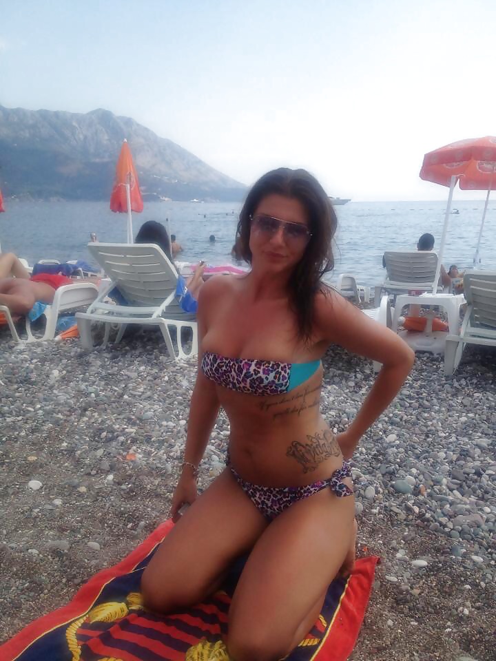 未来のポルノスター クリスティナ・セルビア
 #31648931