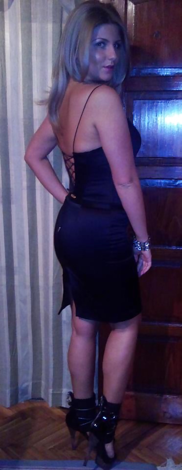 未来のポルノスター クリスティナ・セルビア
 #31648936