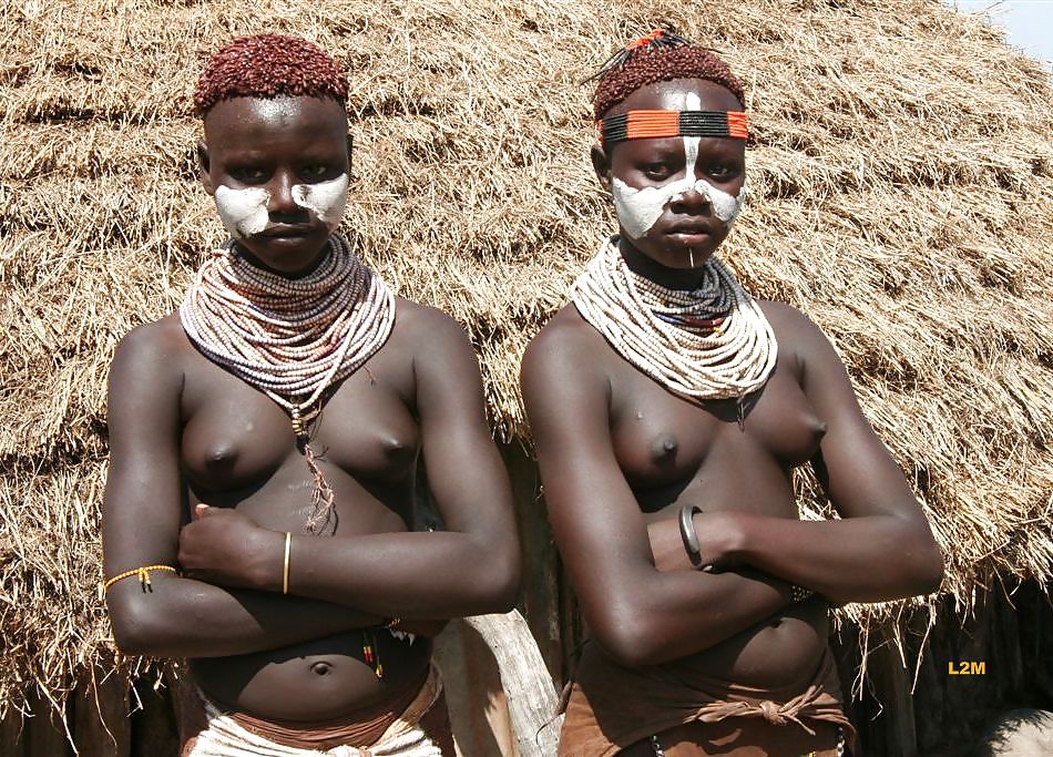 Exóticas bellezas tribales africanas 
 #23490889