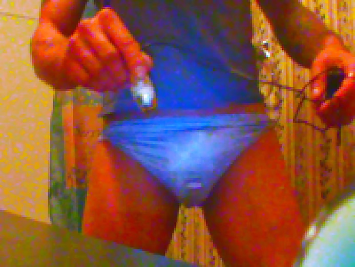 パンティのポーズ
 #28269645