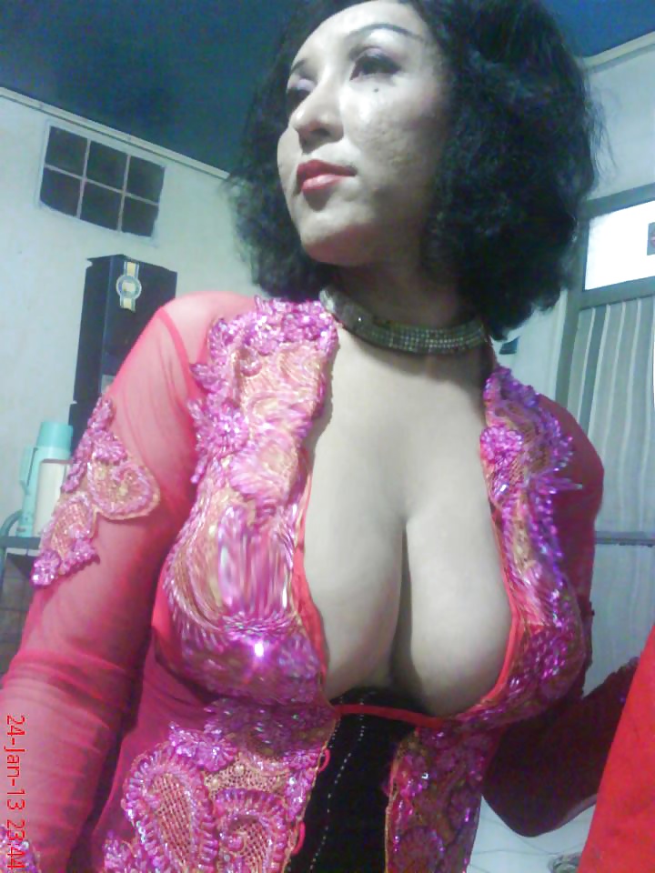 Hot Indonesian Milf! Now I am in Love!  #39850482