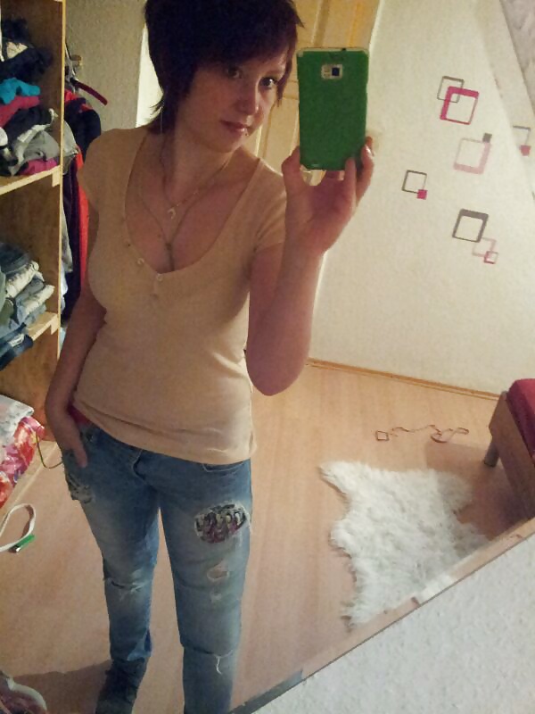 Freundinnen gerne kommentieren 
 #29940499