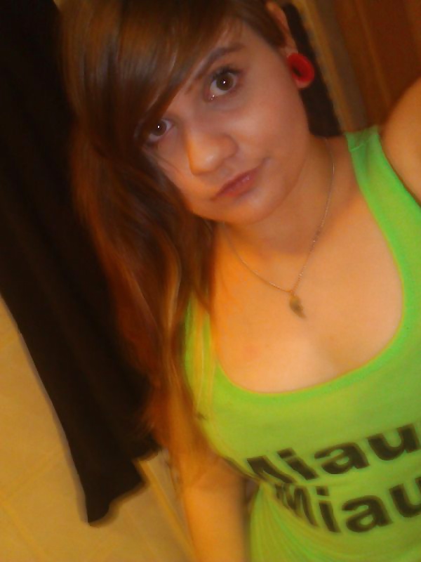 Freundinnen gerne kommentieren 
 #29940606