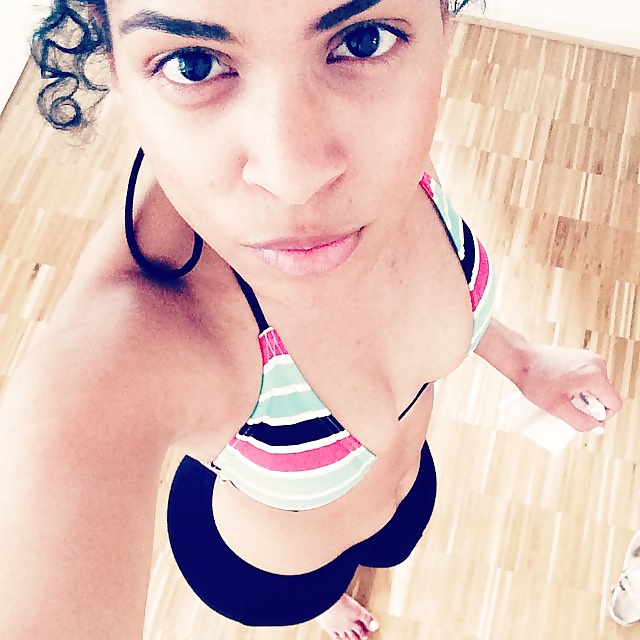 Freundinnen gerne kommentieren 
 #29940647