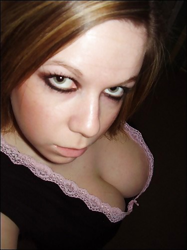 Nice cleavage! #35304387