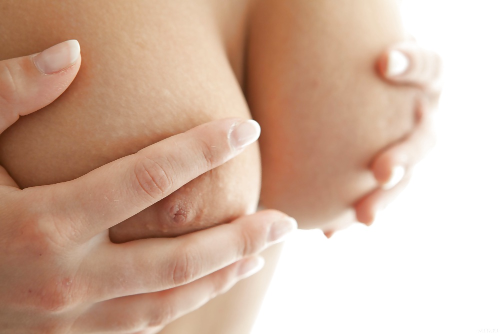 ミロスラバ・ヌード
 #32635843