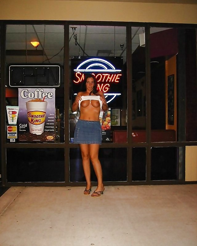 State Line Flashes and other intersting signs #34476507
