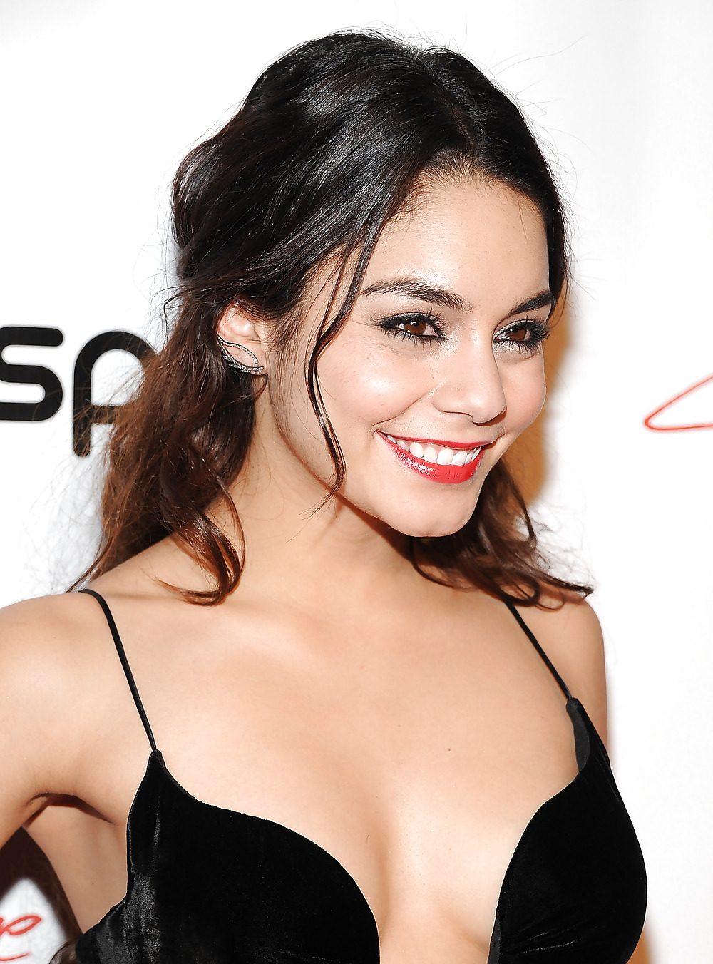 Vanessa Anne Hudgens - Cute and Sexy #23896872