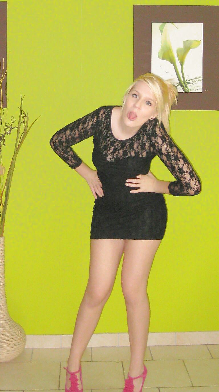 Homenaje a ella
 #35713637