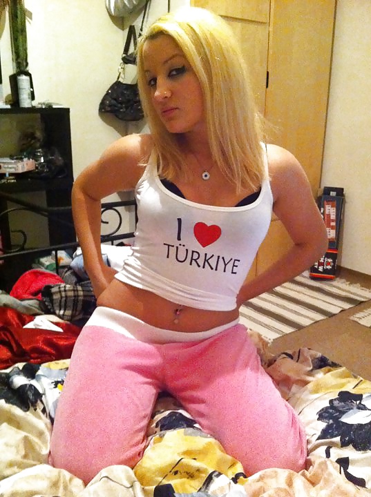 Türkisch Isil Hot Teen Babe Aus Der Schweiz #39066059