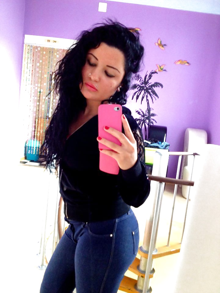 Turco isil hot teen babe from switzerland
 #39066144