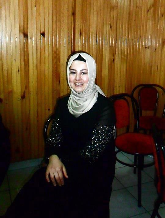 Hijab Arab Turc, Turban Portant Off Asiatique #37100642