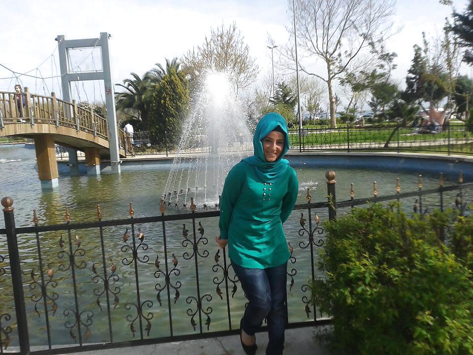 Türkisches Arabisches Hijab, Turban Tragenden Asiatisch Aus #37100705