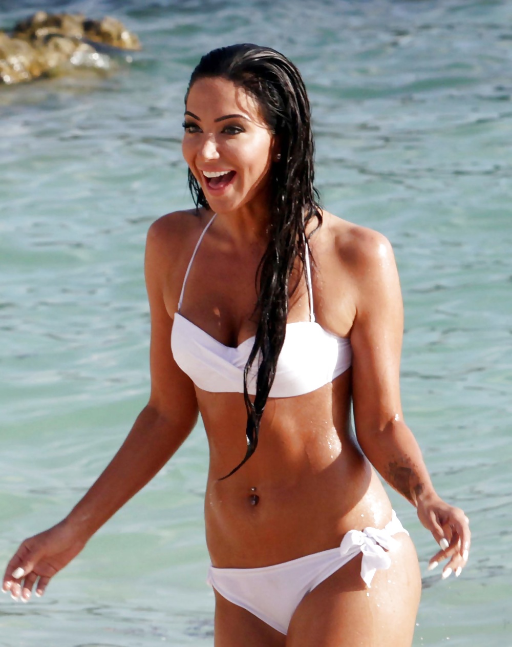 Tulisa contostavlos
 #40257719
