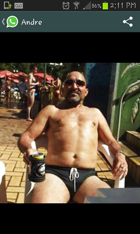 Maduro centado
 #23898889