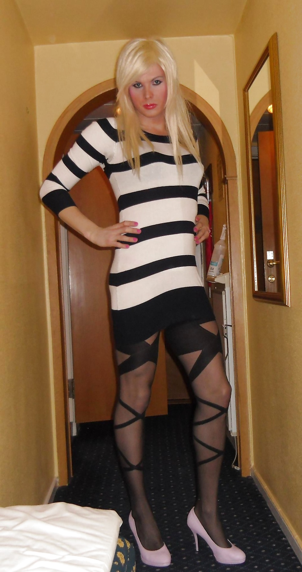 Jeunes Et Sexy Crossdressers #32592490