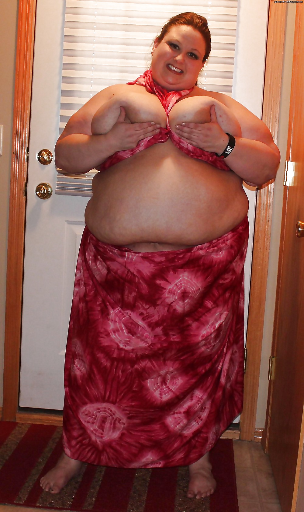 Carino ssbbw & bbw 
 #35213786