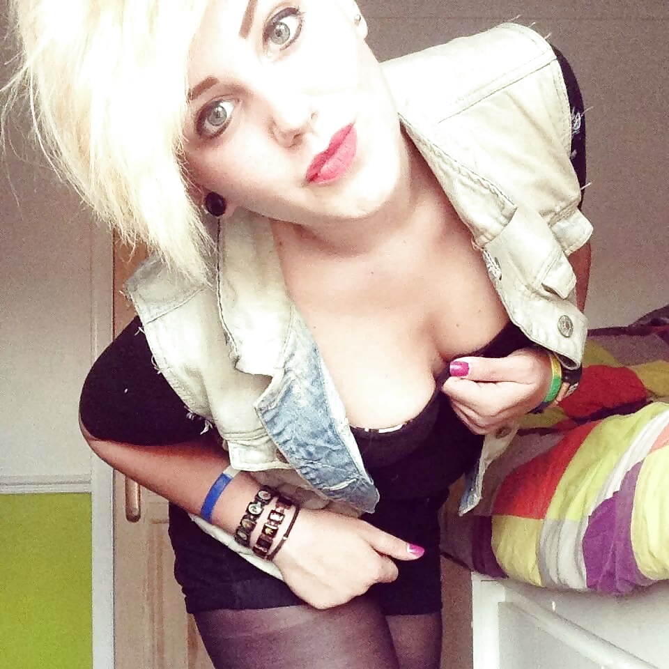 Random sluts 47
 #26576483