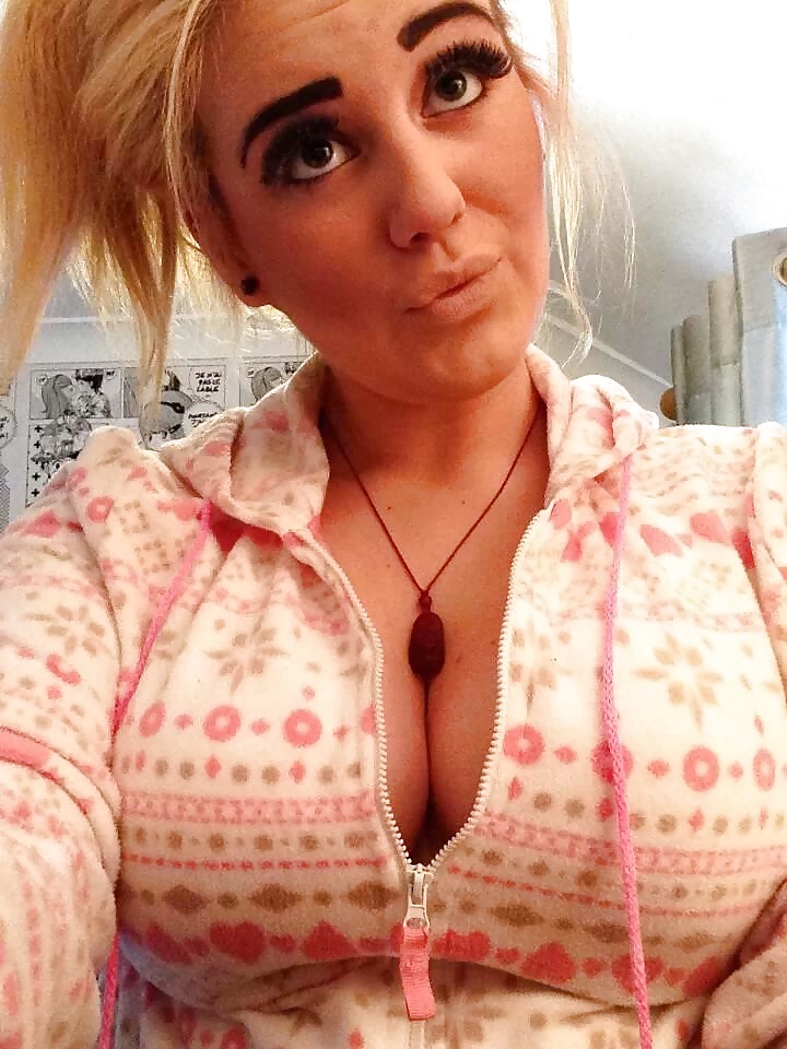 Random sluts 47
 #26576568