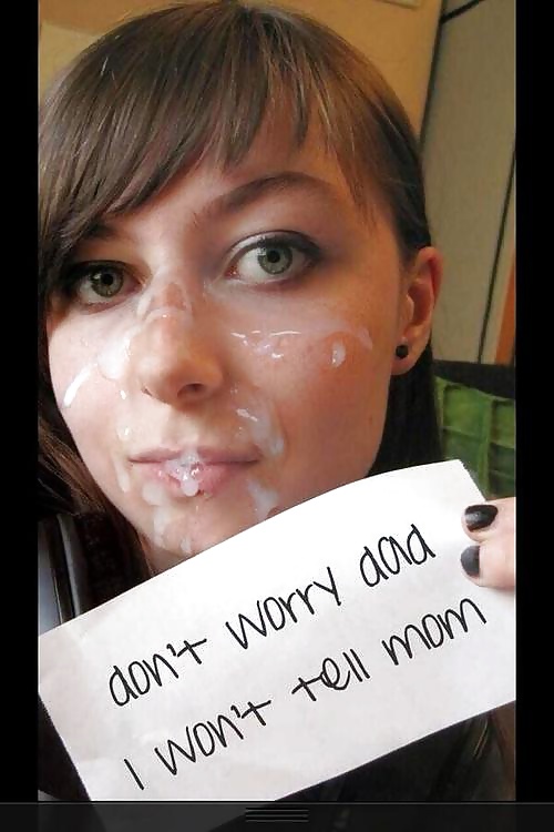 曇った顔
 #28093335