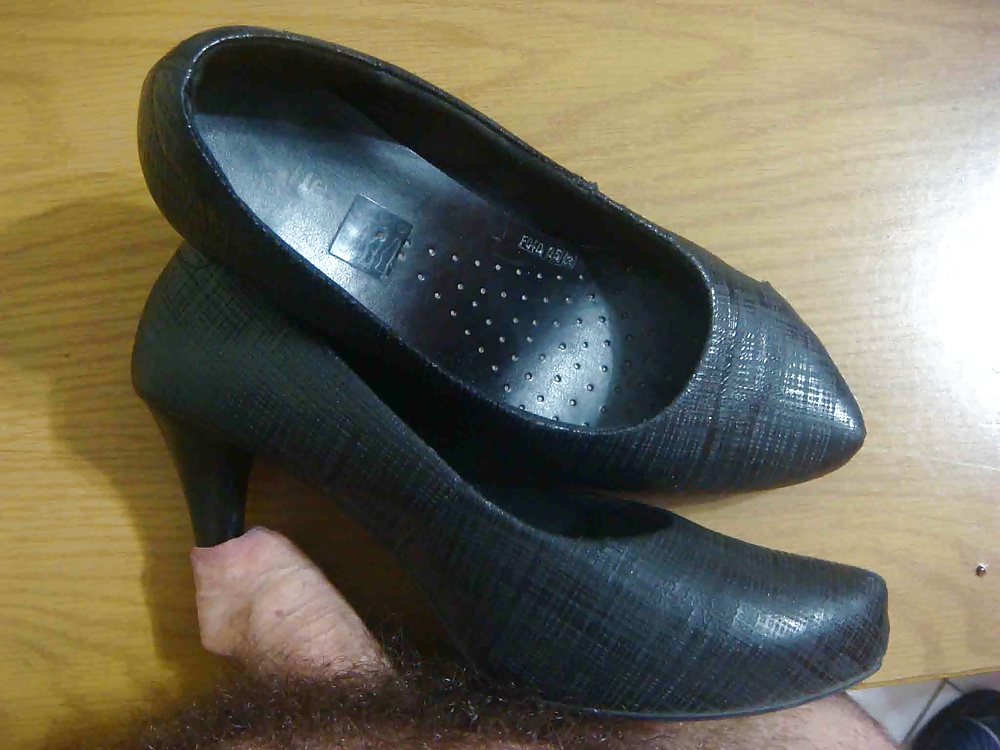 Scarpin salto alto preto usaflex.
 #41046490