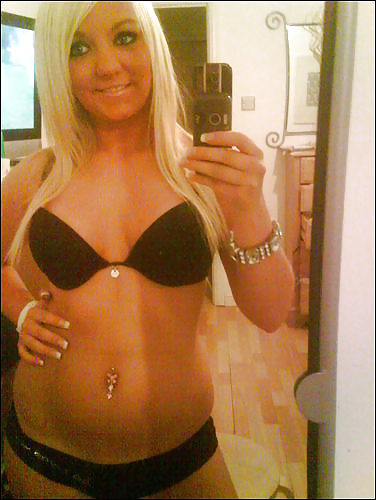 Blonde Teen #37160292