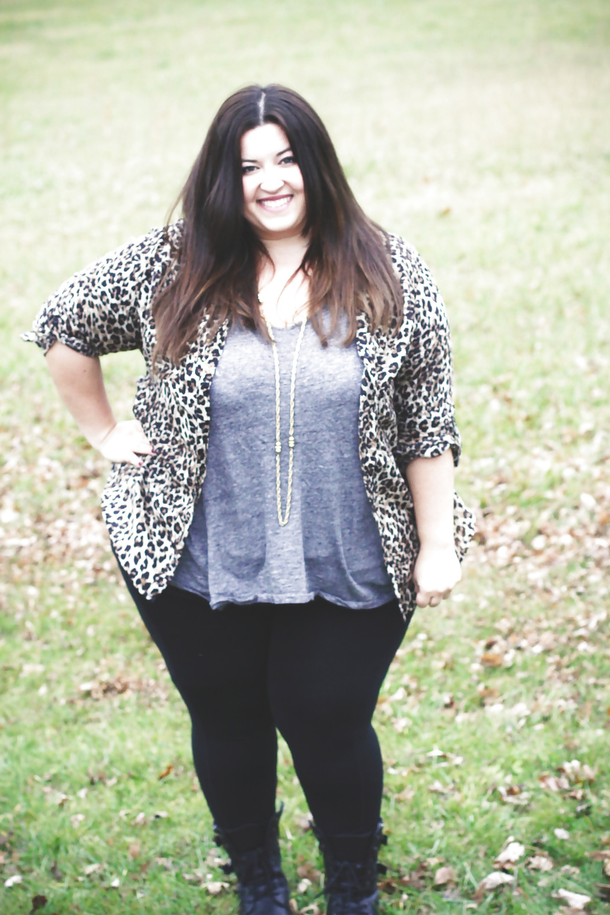 Me encantan las mujeres grandes
 #40744671