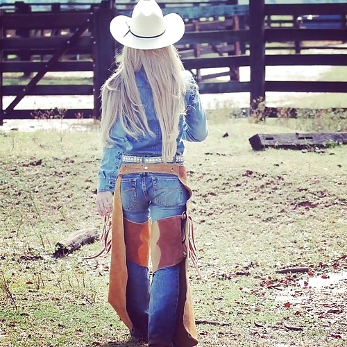 Cowgirl e jeans ii
 #26979438