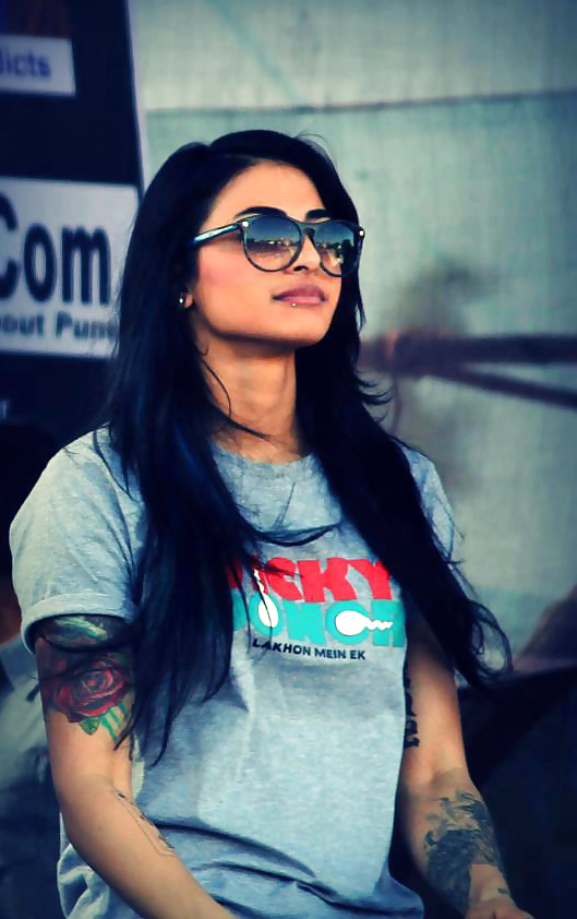 Fille De Mes Rêves, Mtv Vj: Bani #37336744